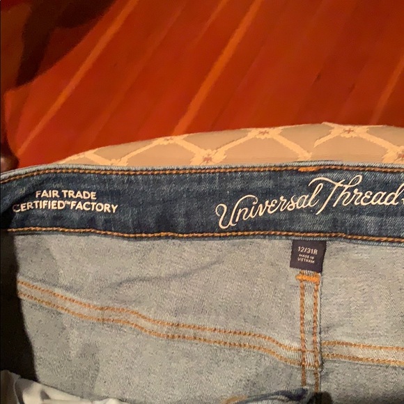 Universal Thread Jeans - Picture 5 of 6